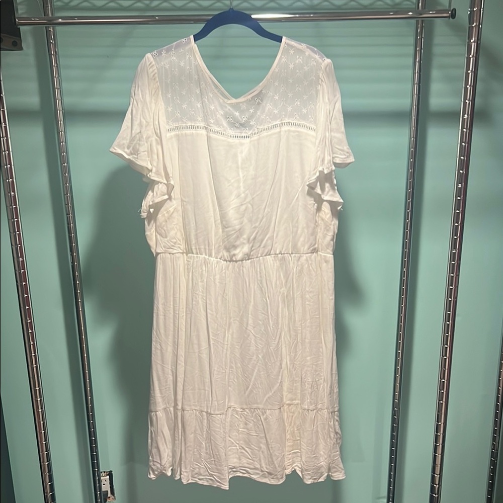 White Short Sleeve Dress